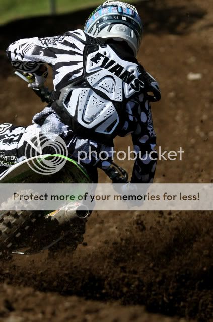 IMAGE: http://i518.photobucket.com/albums/u347/mattyrice47/IMG_3310FD.jpg