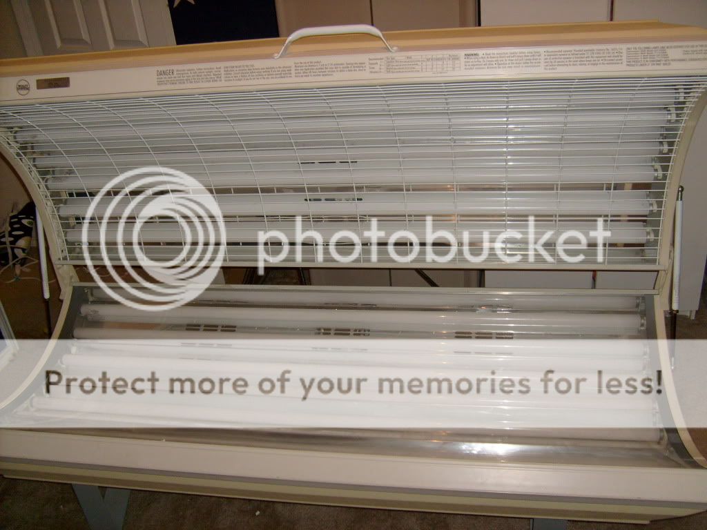 Alisun Tanning Bed450 OBO Photo by driftr319_ Photobucket